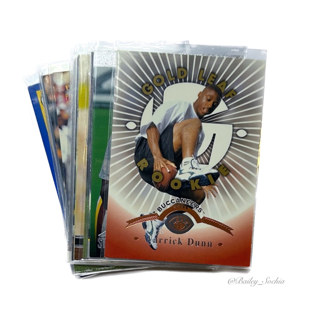 Lot of 20 NFL Cards